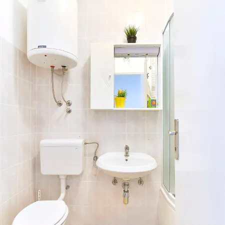 Appartement Valentina-3 By Interhome Pridraga