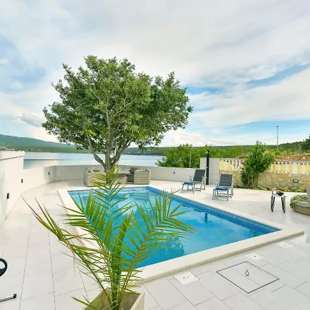 Valentina-3 By Interhome * Pridraga